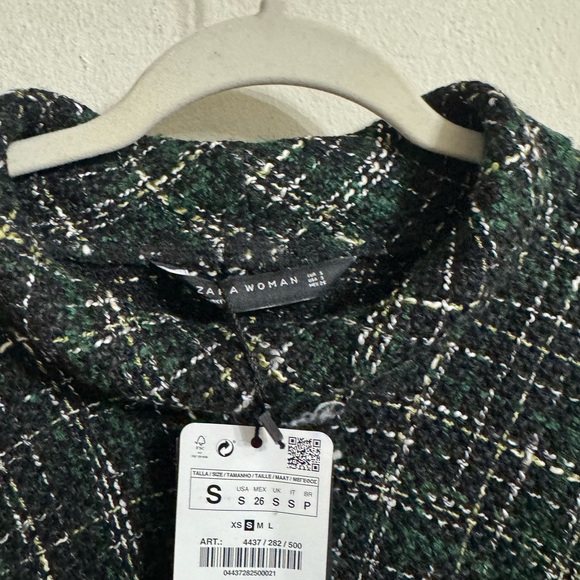 Zara Women's  Green and Black Tweed Pullover Top - Picture 8 of 12